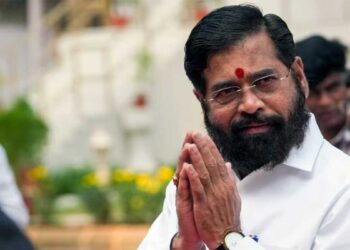 महाराष्ट्र की राजनीति में बड़ी हलचल, संजय राउत का दावा- शिंदे सेना से अलग हो सकते हैं 35 MLA, बीजेपी पर लगाए गंभीर आरोप