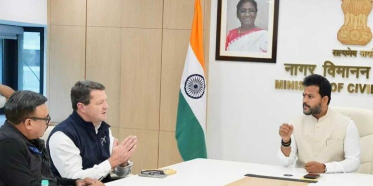 इंडिगो को लेकर सरकार का बड़ा फैसला, 10% फ्लाइट्स में कटौती का आदेश, CEO ने मंत्री राम मोहन नायडू के सामने जोड़े हाथ