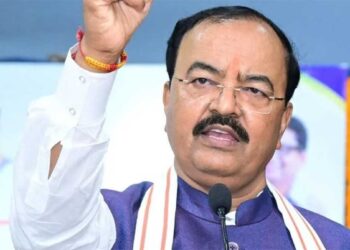 यूपी पंचायत चुनाव, कांग्रेस लड़ेगी अकेले, BJP बोली- कमल ही खिलेगा, केशव मौर्य ने अखिलेश पर कसा तंज