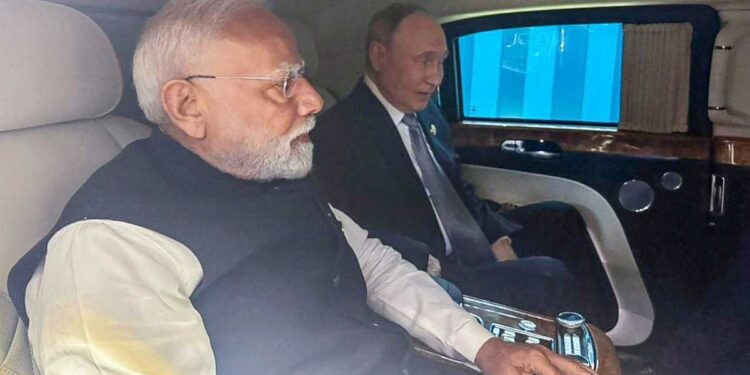कार में डेढ़ घंटे तक PM मोदी के साथ क्या बात हुई, पुतिन ने चीन दौरे का राज खोला, बोले- हमारे पास बहुत सारे टॉपिक