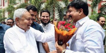 पूरा देश चाहता है कि नीतीश कुमार PM बनें, मंत्री जमा खान ने सीएम नीतीश को बताया सबसे प्रभावशाली नेता