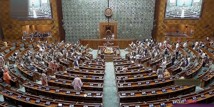 संसद में वंदे मातरम और SIR पर कब होगी चर्चा? किरेन रिजिजू ने किया खुलासा, PM मोदी करेंगे भाषण की शुरुआत