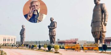 एक ही परिवार के नाम पर योजनाएं और मूर्तियां..., लखनऊ में PM मोदी का कांग्रेस पर तीखा वार, डिफेंस कॉरिडोर और ऑपरेशन सिंदूर पर कही बड़ी बात