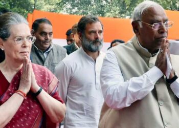 नेशनल हेराल्ड केस में सोनिया-राहुल को बड़ी राहत, खरगे बोले- सत्य की जीत हुई, मोदी सरकार की साजिश नाकाम