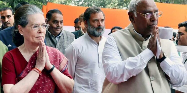 नेशनल हेराल्ड केस में सोनिया-राहुल को बड़ी राहत, खरगे बोले- सत्य की जीत हुई, मोदी सरकार की साजिश नाकाम