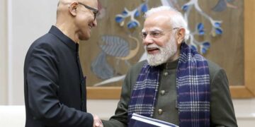 माइक्रोसॉफ्ट के CEO सत्या नडेला ने PM मोदी से की मुलाकात, भारत में AI हब बनाने के लिए 17.5 बिलियन डॉलर का करेंगे निवेश