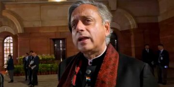 कांग्रेस में रहेंगे या छोड़ देंगे? पुतिन के साथ डिनर के बाद शशि थरूर ने दिया ये क्लीयर जवाब