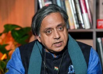 राहुल गांधी की बैठक में नहीं पहुंचे शशि थरूर, थरूर की अनुपस्थिति पर उठे सवाल, लगातार तीसरी बार मीटिंग से रहे गायब