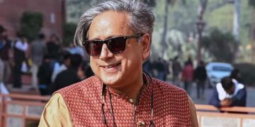 जलाने से किताबें चंद, कभी इतिहास नहीं मरता..., बिहार यात्रा के बाद शशि थरूर ने नालंदा की शान में पढ़े कसीदे, लिखी दिल छू लेने वाली कविता