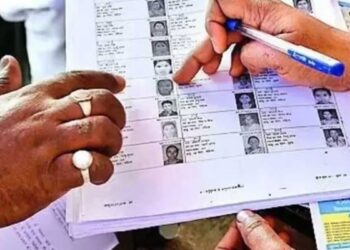 यूपी में बढ़ सकती है SIR की तारीख? अब तक 19.15% गणना प्रपत्र नहीं लौटे, मुख्य निर्वाचन अधिकारी ने दो सप्ताह का अतिरिक्त समय मांगा