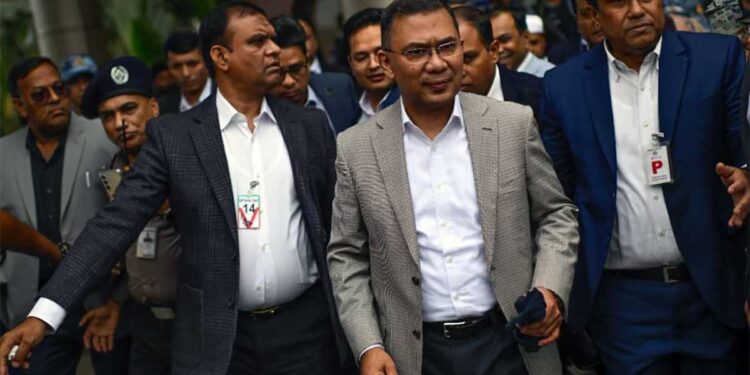 17 साल बाद लंदन से लौटते ही तारिक रहमान ने भरी हुंकार, बोले- शहीदों के खून का बदला ऐसे चुकाएंगे, उस्मान हादी का भी किया जिक्र