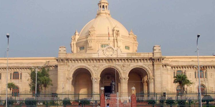 यूपी विधानसभा में अब आरोप लगाने के लिए देना होगा शपथ पत्र, स्पीकर सतीश महाना का बड़ा फैसला, विपक्ष से बोले- अब आप पलट गए