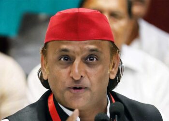 बंगाल में ED रेड पर भड़के अखिलेश, कर दी भविष्यवाणी..