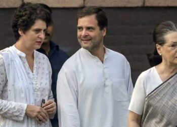 अमेठी से बजेगा 2027 का चुनावी बिगुल, गांधी परिवार करेगा बड़ा कार्यक्रम, सांसद किशोरी लाल शर्मा ने किया ऐलान