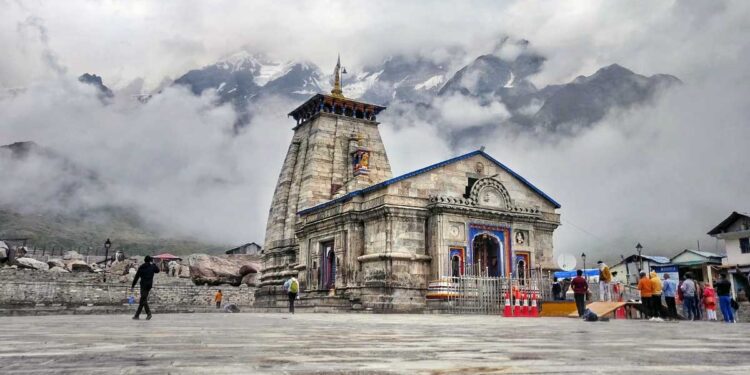 चारधाम यात्रा में गैर-हिंदुओं की No Entry? बदरीनाथ-केदारनाथ मंदिर समिति ने लिया अब तक का सबसे बड़ा फैसला