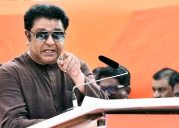 वोटिंग से पहले राज ठाकरे को तगड़ा झटका, हाई कोर्ट ने खारिज की MNS की यह बड़ी मांग