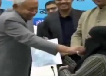 बिहार: हिजाब विवाद के 24 दिन बाद डॉ. नुसरत परवीन ने ज्वाइन की नौकरी, आज थी आखिरी तारीख