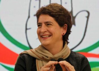 UP Mission-27: प्रियंका गांधी के जन्मदिन से कांग्रेस का शंखनाद, शुरू होगा परिवर्तन प्रतिज्ञा अभियान