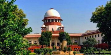'आप इतना डर क्यों रहे हैं?' I-PAC अधिकारी की याचिका खारिज, सुप्रीम कोर्ट ने ED को फोन जांच से रोकने से किया इनकार