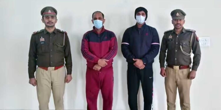 गाजियाबाद: तलवार बांटने पर एक्शन; हिंदू रक्षा दल के अध्यक्ष पिंकी चौधरी और बेटे गिरफ्तार, अब तक 12 पकड़े गए