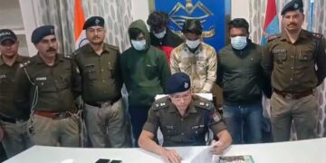 सहानुभूति के लिए ड्रामा, पूर्व मंत्री के बेटे ने खुद पर करवाया हमला, पिता ने सरेआम तोड़ा रिश्ता