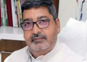 श्रीराम के बाद अब हनुमान भी हमारे PDA भाई, सपा सांसद के बयान पर मचा घमासान, मकर संक्रांति पर भी की सियासत
