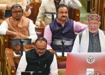 यूपी का अब तक का सबसे भारी-भरकम बजट पेश, 9.13 लाख करोड़ के खजाने से योगी सरकार ने क्या-क्या दिया? जानिए सब कुछ