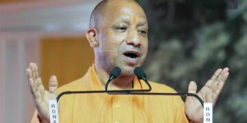 अंधेरे में डकैती होती है.., CM योगी का टोक्यो से अखिलेश यादव पर तीखा प्रहार, बोले- अब दीपोत्सव और महाकुंभ से है यूपी की पहचान