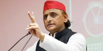 मोदी के आरोपों पर अखिलेश यादव का पलटवार, बोले- उम्र और पद का मान करना हमारे संस्कार में है