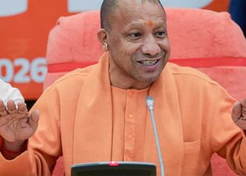 पंचायत चुनाव से पहले योगी सरकार का बड़ा मास्टरस्ट्रोक, यूपी के 59163 गांवों तक पहुंचेगी बस सेवा, हर ग्रामीण को मिलेगा सीधा फायदा