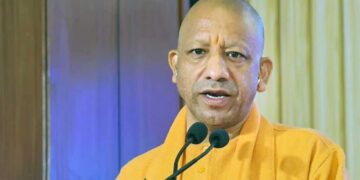 नवरात्र से पहले योगी सरकार का बड़ा तोहफा, अब पत्रकारों और वकीलों को भी मिलेगा सरकारी घर, 900 करोड़ जारी