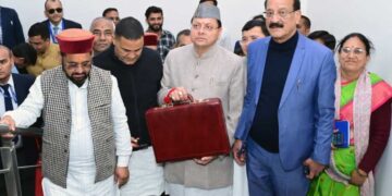 ₹1.11 लाख करोड़ का उत्तराखंड बजट पेश, जानें किस विभाग पर धामी सरकार ने किया सबसे ज्यादा खर्च