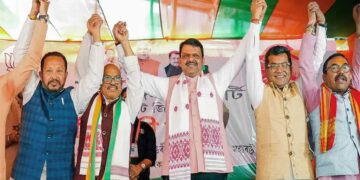 असम चुनाव से पहले फडणवीस की बड़ी भविष्यवाणी, जोरहाट से भरी हुंकार- इस बार बीजेपी की सरकार तय