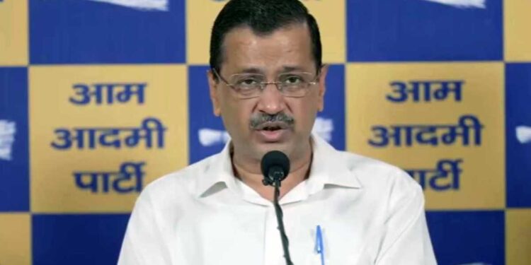 दिल्ली आबकारी नीति केस में नई कानूनी हलचल, केजरीवाल-सिसोदिया की हाईकोर्ट को चिट्ठी से मचा सियासी भूचाल