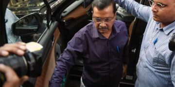 फांसी घर विवाद में अरविंद केजरीवाल की पेशी, बोले- मुझे खुशी होती अगर सीवर और सड़क पर सवाल पूछे जाते