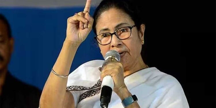 नागरिकता छीनने की तैयारी, बंगाल चुनाव से पहले ममता बनर्जी का केंद्र पर बड़ा हमला, लगाए गंभीर आरोप