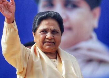 कांशीराम को भारत रत्न की मांग पर मायावती का सपा-कांग्रेस पर हमला, बोलीं- दलित चमचे चुप रहें तो बेहतर