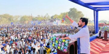 हम चमड़ा उतारना भी जानते हैं.., करणी सेना की धमकी पर चंद्रशेखर आजाद का तीखा जवाब, बाराबंकी दौरे से बढ़ा सियासी ताप
