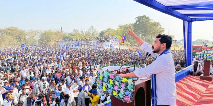 हम चमड़ा उतारना भी जानते हैं.., करणी सेना की धमकी पर चंद्रशेखर आजाद का तीखा जवाब, बाराबंकी दौरे से बढ़ा सियासी ताप