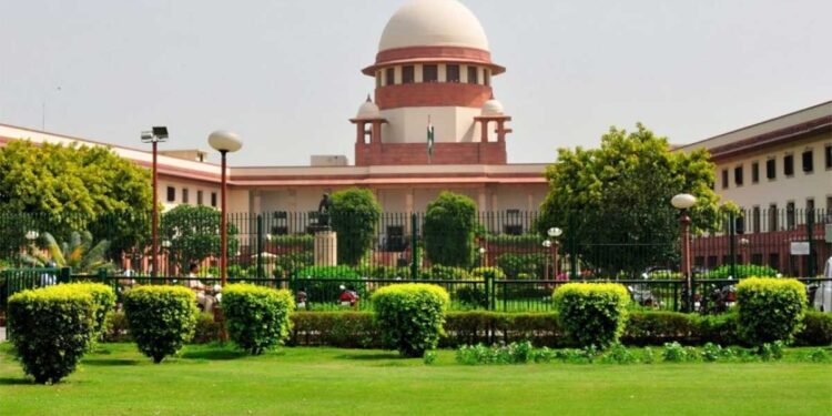 सुप्रीम कोर्ट का बड़ा फैसला, महिला सैन्य अधिकारियों को मिला न्याय, स्थाई कमीशन पर भेदभाव को लेकर सरकार से तीखे सवाल