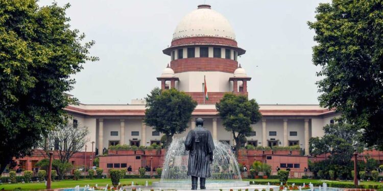 सुप्रीम कोर्ट का बड़ा फैसला, पश्चिम बंगाल SIR विवाद में अब पूर्व हाई कोर्ट जज सुनेंगे अपीलें, विशेष ट्रिब्यूनल बनाने का आदेश