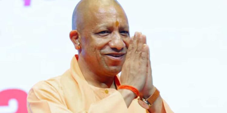 UP में शिक्षकों-कर्मचारियों को बड़ा तोहफा, ग्रेच्युटी सीमा 20 लाख से बढ़ाकर 25 लाख रुपये