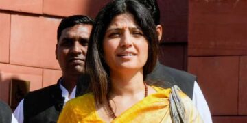 राष्ट्रद्रोह के बराबर! राघव चड्ढा के BJP जाने पर डिंपल यादव का बड़ा हमला, सियासत में मचा घमासा