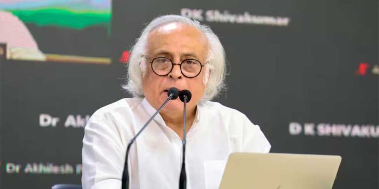 चुनाव आयोग कभी इतना कॉम्प्रमाइज्ड नहीं रहा, CEC पर कांग्रेस का बड़ा हमला, जयराम रमेश के गंभीर आरोप