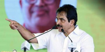 सियासी धमाका: फर्जी आधार कार्ड से वोटिंग की साजिश, कांग्रेस ने CPIM पर लगाए गंभीर आरोप