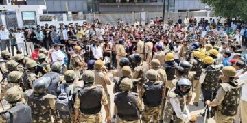 श्रमिक आंदोलन या साजिश? नोएडा में बड़ी साजिश का खुलासा, योगी सरकार का ताबड़तोड़ एक्शन