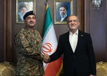 Iran-US: ईरान ने पाकिस्तान की भूमिका को सराहा, ट्रंप के बाद अब ईरानी राष्ट्रपति ने भी की खुलकर तारीफ