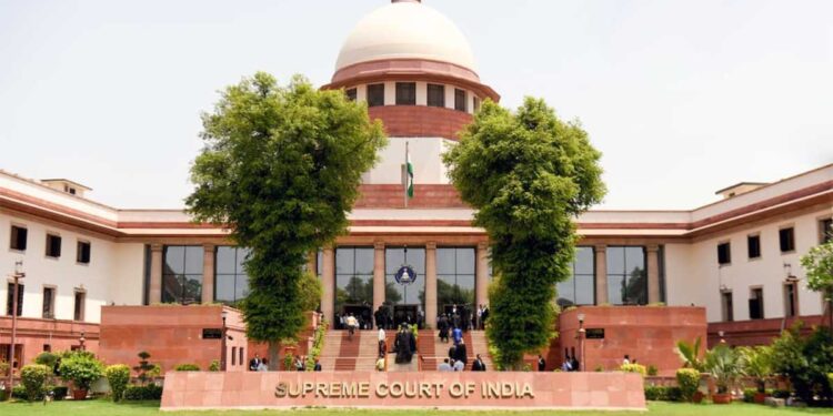 Sabrimala Hearing: WhatsApp University तक पहुंची बहस, CJI बोले: कानून से तय होगा फैसला, सिर्फ विचारों से नहीं