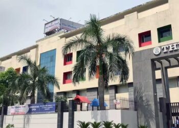 125 करोड़ की स्कूल बिल्डिंग पर IT का एक्शन, नोएडा के The Wisdom Tree School को बेनामी घोषित, अभिभावकों में बढ़ी चिंता