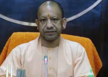 योगी सरकार का बड़ा फैसला, शिक्षामित्रों की सैलरी में भारी बढ़ोतरी, ₹18000 मानदेय पर कैबिनेट की मुहर